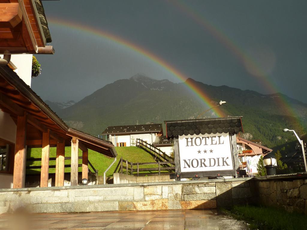 Hotel Nordik Santa Caterina Valfurva Exteriör bild